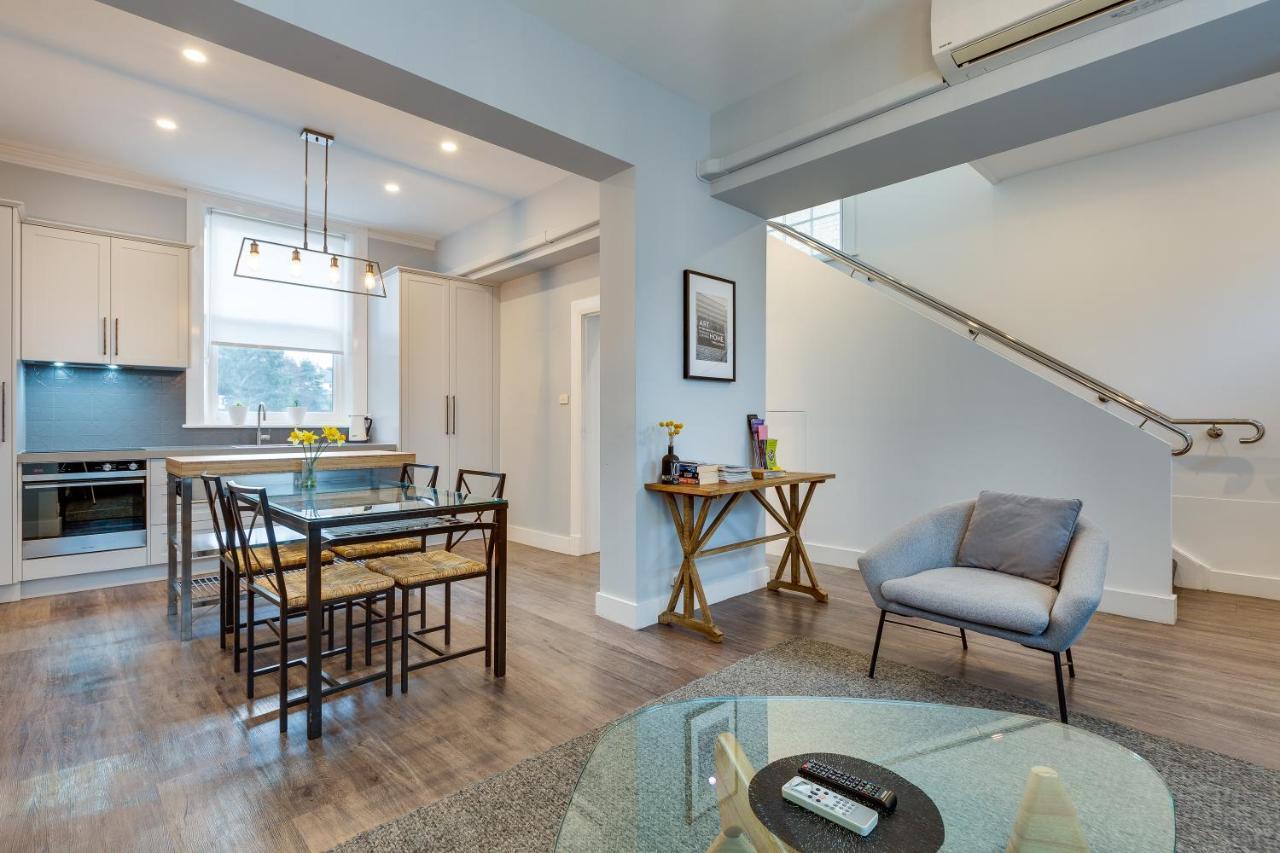 City Retreat Hobart Bagian luar foto