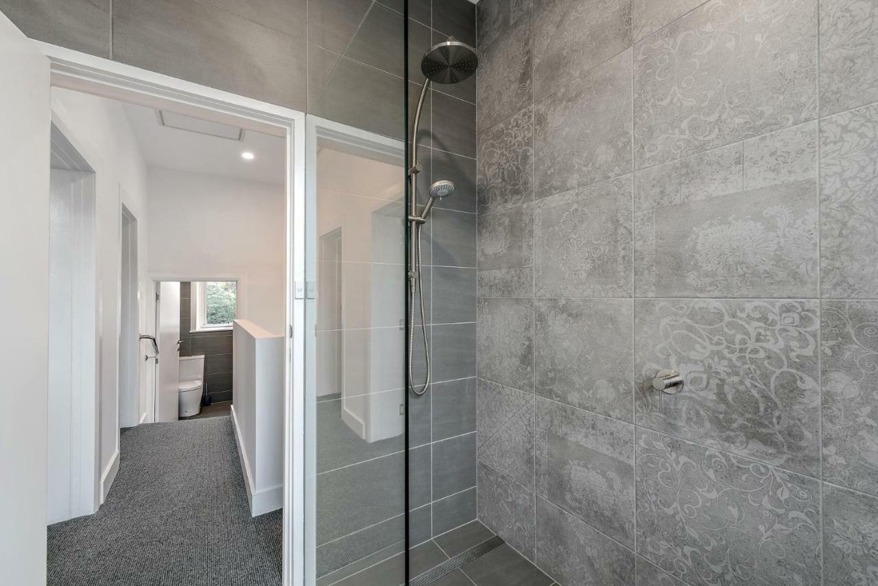 City Retreat Hobart Bagian luar foto